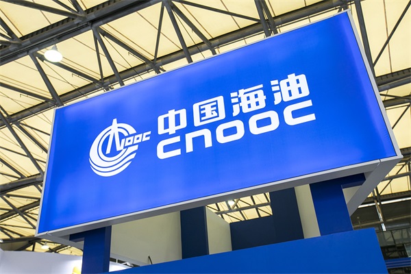 CNOOCs deep water oilfield project in Brazil starts production(图1)